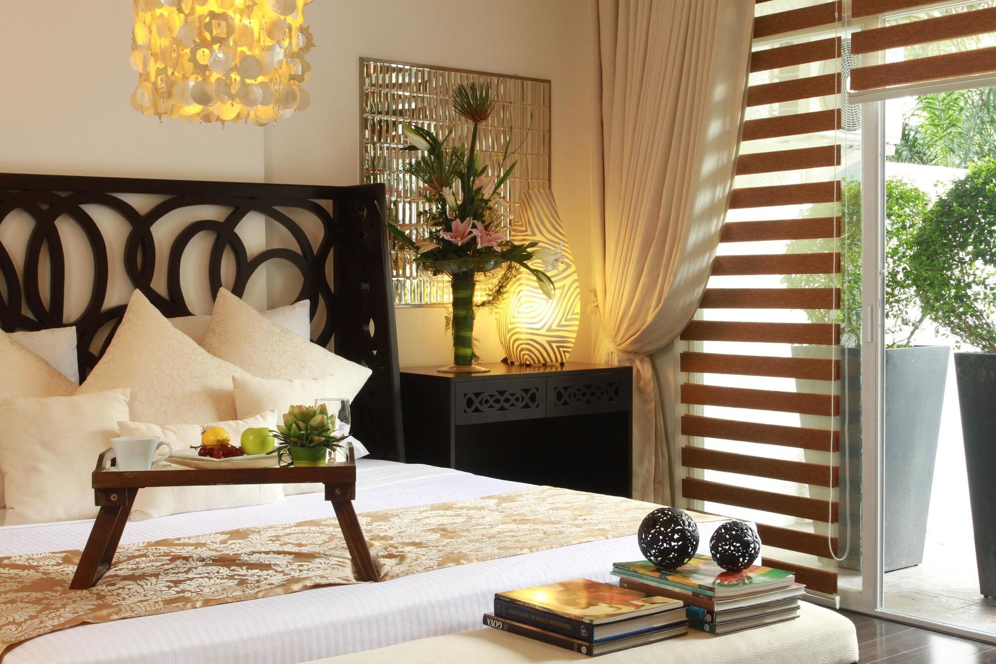 The Sulo Riviera Hotel Quezon City Dış mekan fotoğraf