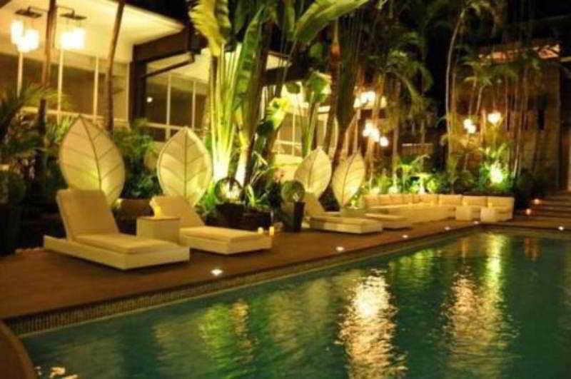 The Sulo Riviera Hotel Quezon City Dış mekan fotoğraf